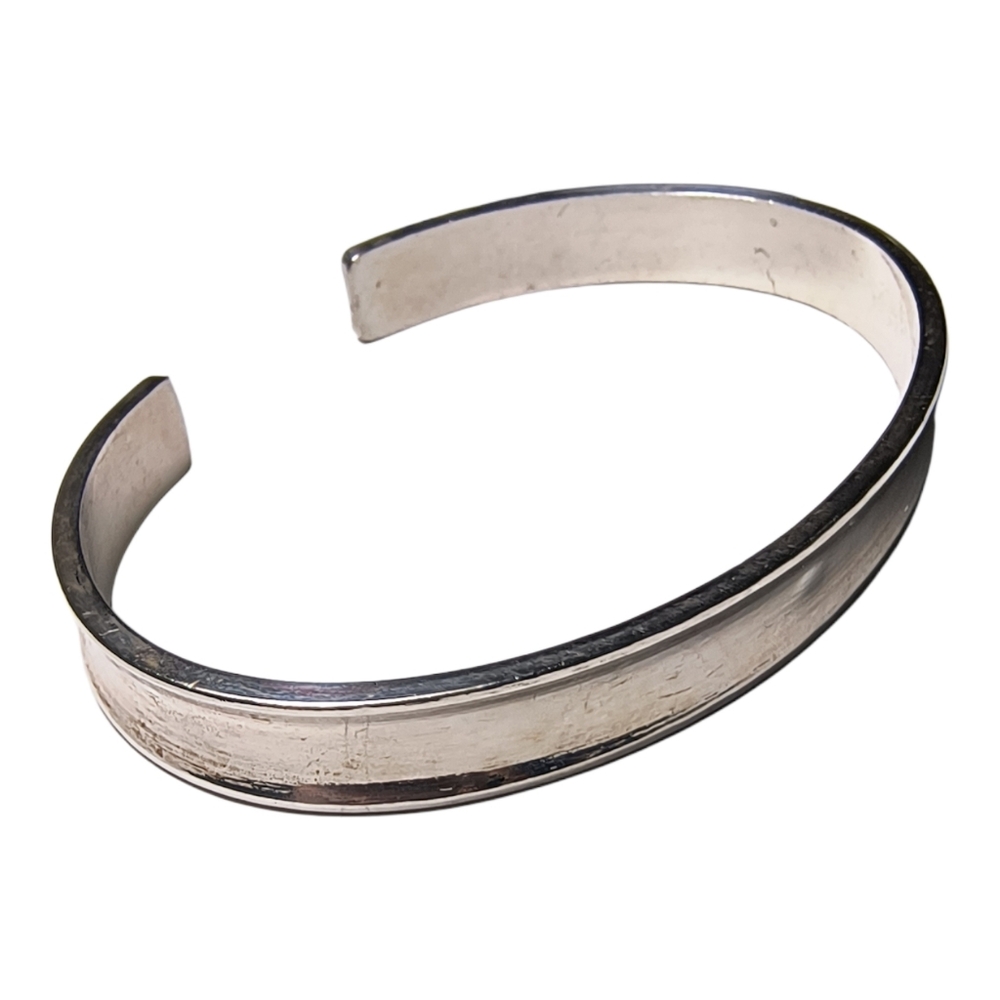 Sterling Silver Minimalist Cuff Bracelet · Sculpted Concave Design - Picture 3 of 8